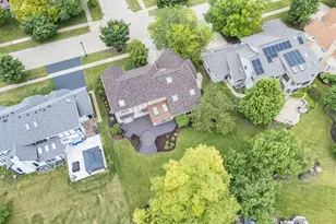 4072 Broadmoor Cir, Naperville, IL 60564 - Photo 44
