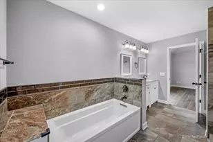 400 Spruce Ave, Bensenville, IL 60106 - Photo 26