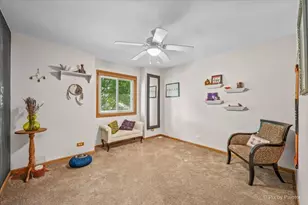 1775 Illinois St, Roselle, IL 60172 - Photo 26