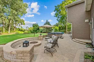 1775 Illinois St, Roselle, IL 60172 - Photo 46