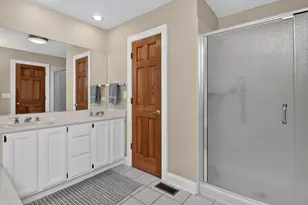 2189 Hidden Valley Dr, Naperville, IL 60565 - Photo 20