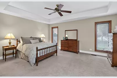 2189 Hidden Valley Drive, Naperville, IL 60565 - Photo 18