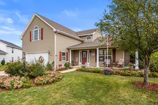 3908 Rockdale Dr, Champaign, IL 61822 - Photo 2