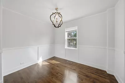 9137 S Essex Avenue, Chicago, IL 60617 - Photo 12