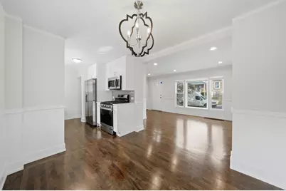 9137 S Essex Avenue, Chicago, IL 60617 - Photo 10