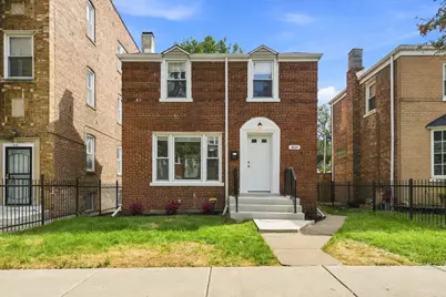 9137 S Essex Avenue, Chicago, IL 60617 - Photo 2