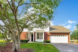 1586 Matthew Dr, Algonquin, IL 60102 - Photo 1