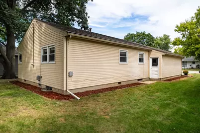 608 E Payson Street, Pontiac, IL 61764 - Photo 26