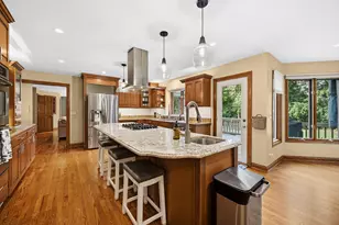 1024 Trillium Trail, West Chicago, IL 60185 - Photo 8