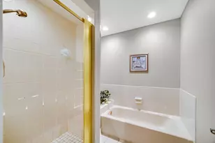 1024 Trillium Trail, West Chicago, IL 60185 - Photo 32