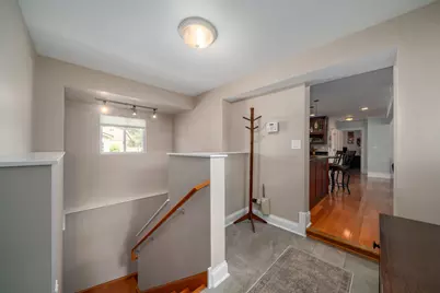 9129 Mango Avenue, Morton Grove, IL 60053 - Photo 12
