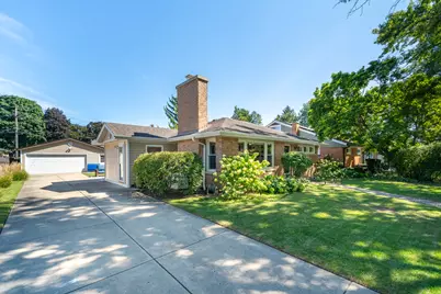 9129 Mango Avenue, Morton Grove, IL 60053 - Photo 20