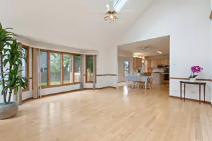 2704 Shellingham Dr, Lisle, IL 60532 - Photo 16