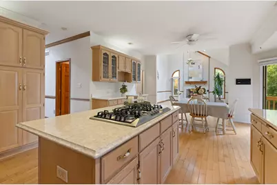 2704 Shellingham Drive, Lisle, IL 60532 - Photo 12