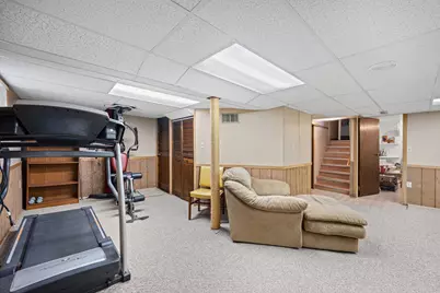 9138 Belleforte Avenue, Morton Grove, IL 60053 - Photo 32