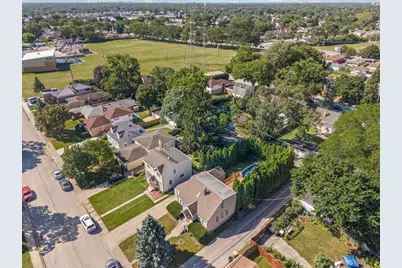 9138 Belleforte Avenue, Morton Grove, IL 60053 - Photo 4