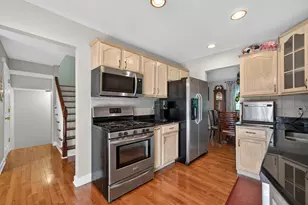 1113 Loughborough Ct, Wheaton, IL 60189 - Photo 12