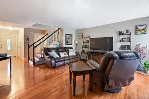 1113 Loughborough Ct, Wheaton, IL 60189 - Photo 6