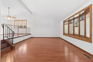 15551 Frances Ln, Orland Park, IL 60462 - Photo 14