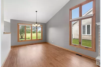 18130 Pheasant Lake Drive, Tinley Park, IL 60487 - Photo 6