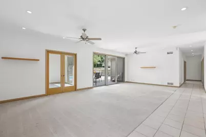 27175 N Gilmer Road, Mundelein, IL 60060 - Photo 10