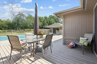 27175 N Gilmer Rd, Mundelein, IL 60060 - Photo 24