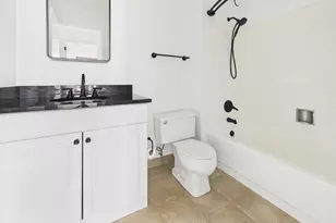 10 E Ontario St, Chicago, IL 60611 - Photo 14