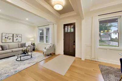 1947 Summerton Place, Northbrook, IL 60062 - Photo 4