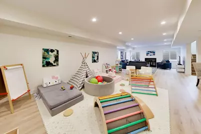 1947 Summerton Place, Northbrook, IL 60062 - Photo 38