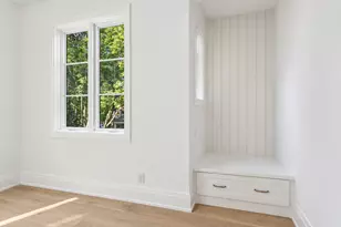 3909 N Hamilton Ave, Chicago, IL 60618 - Photo 14