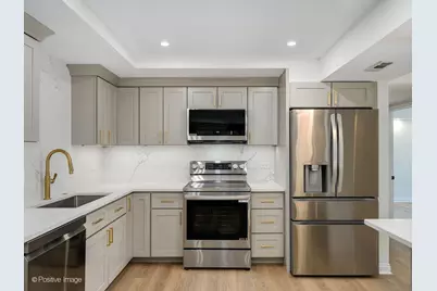 702 Waukegan Road #A308, Glenview, IL 60025 - Photo 10