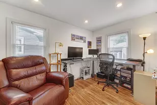 1072 Brantwood Ave, Elk Grove Village, IL 60007 - Photo 12