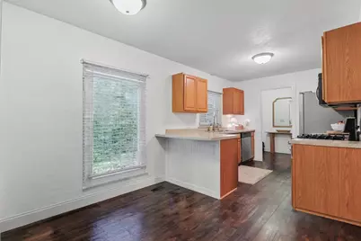 905 Stratford Drive, Champaign, IL 61821 - Photo 12