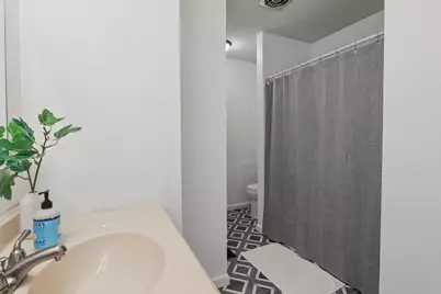 905 Stratford Drive, Champaign, IL 61821 - Photo 18
