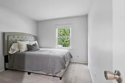905 Stratford Drive, Champaign, IL 61821 - Photo 22