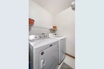 695 Dean Drive #E, South Elgin, IL 60177 - Photo 26