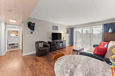 2900 Maple Avenue #18A, Downers Grove, IL 60515 - Photo 8