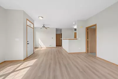 21526 Wolf Lake Way #0, Crest Hill, IL 60403 - Photo 6