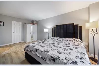 [Address not provided], Chicago, IL 60645 - Photo 10