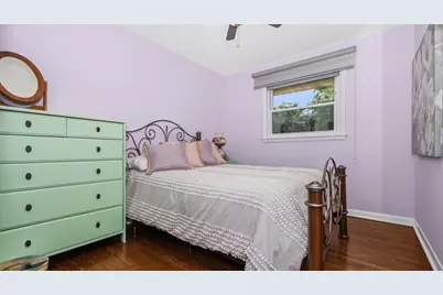 8315 Parkside Avenue, Morton Grove, IL 60053 - Photo 16