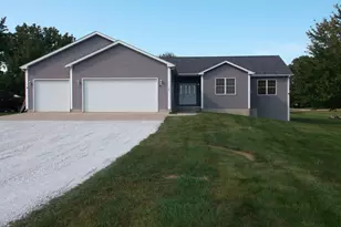 203 W South St, Dover, IL 61323 - Photo 1