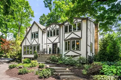 641 Lake Road, Glen Ellyn, IL 60137 - Photo 2