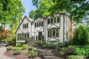 641 Lake Rd, Glen Ellyn, IL 60137 - Photo 2