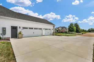200 Constitution Blvd, Monticello, IL 61856 - Photo 48