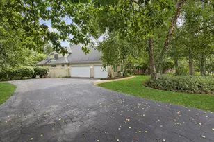141 W Tam O Shanter Dr, Crete, IL 60417 - Photo 22