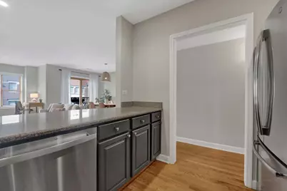 4151 N Lincoln Avenue #2, Chicago, IL 60618 - Photo 14