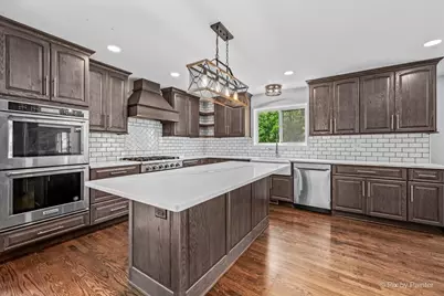 2711 Old Oak Drive, McHenry, IL 60050 - Photo 8