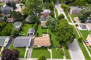 1808 Linden St, Des Plaines, IL 60018 - Photo 32