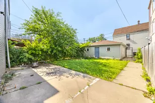 4104 W 24th Pl, Chicago, IL 60623 - Photo 2