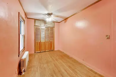 5753 W Giddings Street, Chicago, IL 60630 - Photo 10